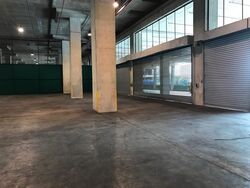 Gul Way (D22), Warehouse #572108511